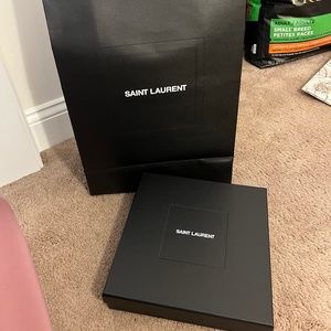 Saint Laurent box